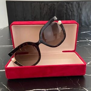 Tortoise & Pearl Sunglasses